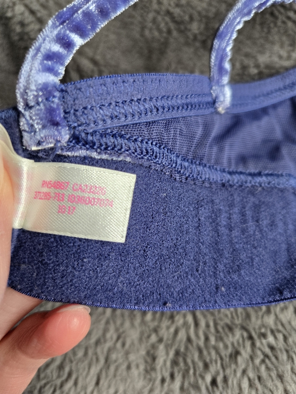 💫3 for 15$💫 Blue Velvet Bralette - Picture 6 of 6